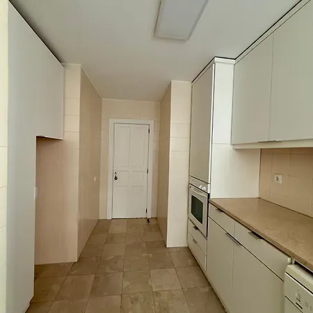 Alcantara 1 Homestay Lisbon